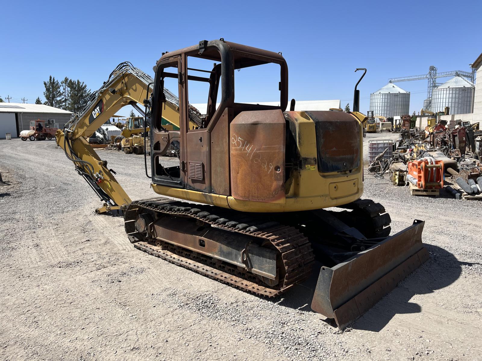 ./imagenes/INVOICE/2019/18136/CATERPILLAR 308E2 CR (13).JPG